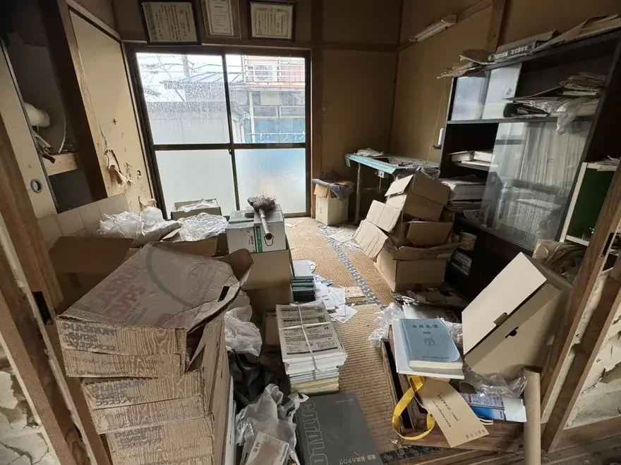 お部屋まるごとの片付け・回収前